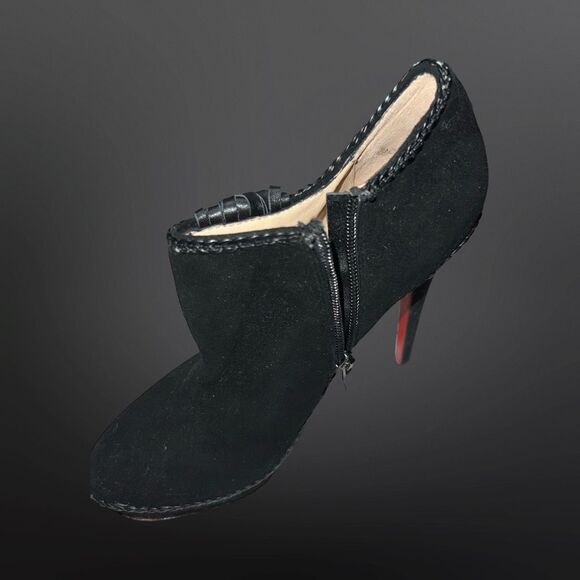 (1) Christian Louboutin Sultane Black Suede Braided Leather Trim Ankle RT Boot - Picture 9 of 13